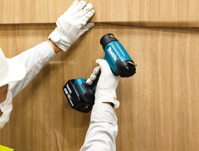 Detalj mlaznice Makita DHG180ZJ puhala vrućeg zraka